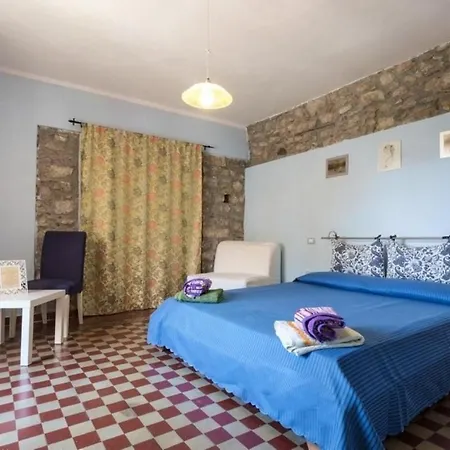 I Tre Campanili/la Casa Di Chiale Longi